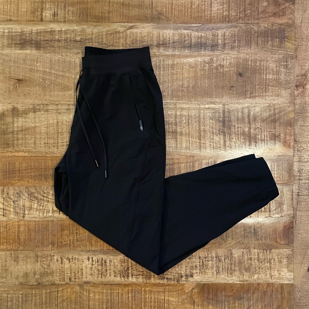Lululemon License to Train High-Rise Pants